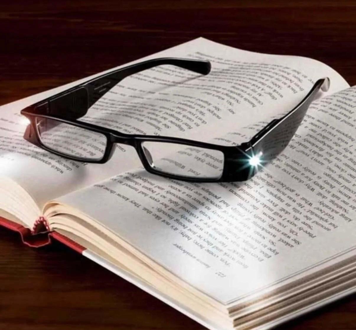 Kitap Okuma Gözlüğü